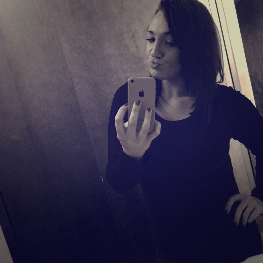 Meet your Posher, Brittany
